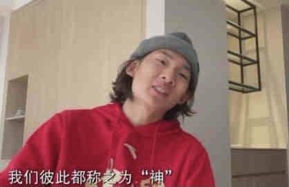 我们的球员大卫-阿拉巴于今天成功接受了修复左膝前十字韧带撕裂的手术，手术是在皇家马德里医疗中心的监督之下进行的。